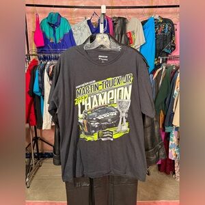 NASCAR Martin Truex Jr 2017 Champion Shirt XL Monster Energy P2P 24-25" Black